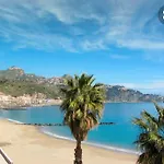 Bed & Breakfast Euthalia 4*
