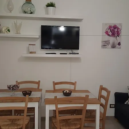 Euthalia 3* Riposto