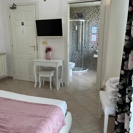 Alojamento de Acomodação e Pequeno-almoço Euthalia Riposto