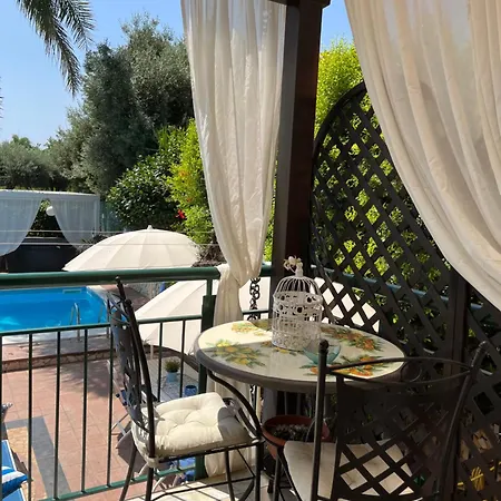 Euthalia فندق مبيت وإفطار