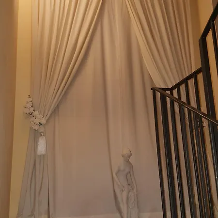 Euthalia 4* ريبوسْتو