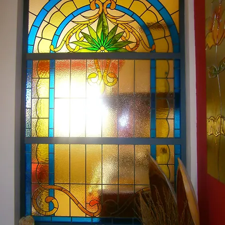 Euthalia Alojamento de Acomodação e Pequeno-almoço Riposto