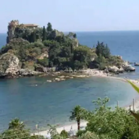 Euthalia Riposto