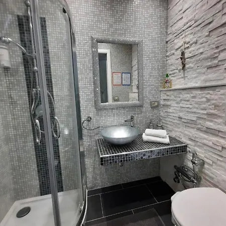 Euthalia Bed & Breakfast 3*