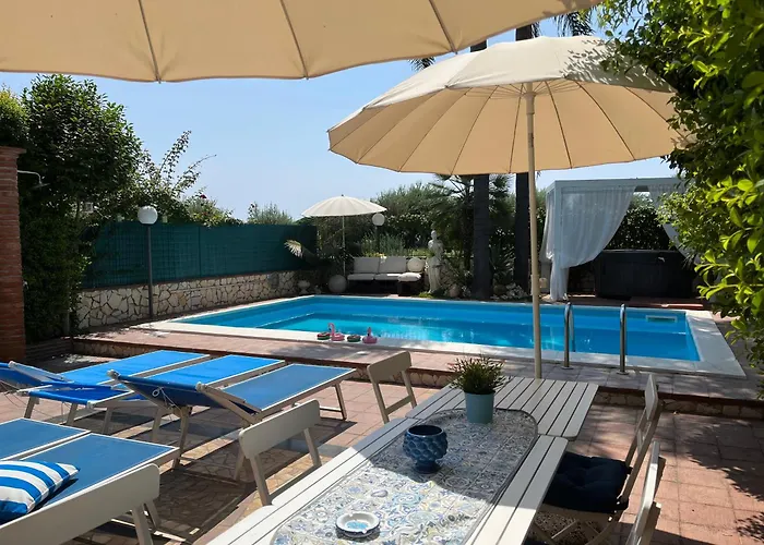 Euthalia 4* Riposto