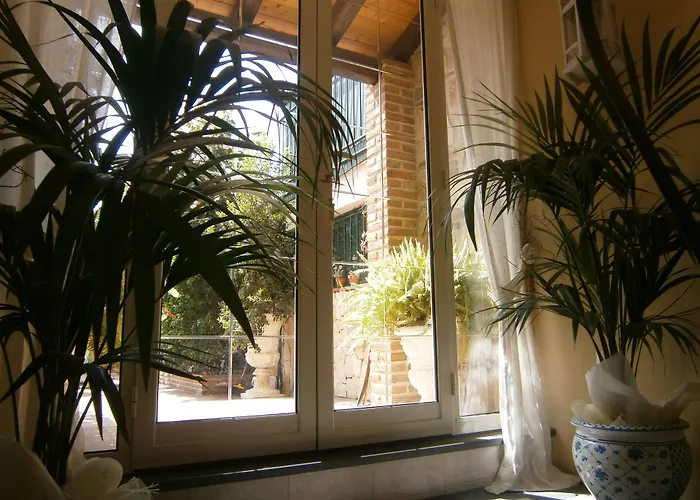 Euthalia Panzió 4*